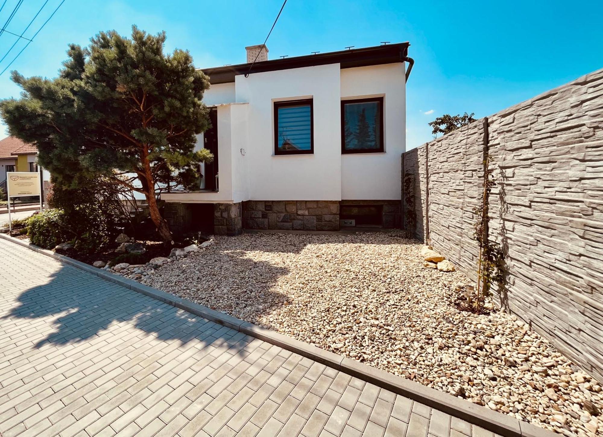 Relaxacni Studio Vera S Ubytovanim Валтис Екстериор снимка